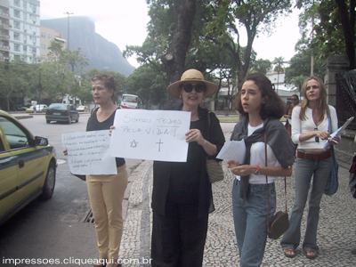 Manifesta��o contra a crueldade praticada contra os gatos do Jockey Club